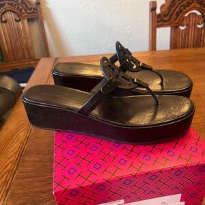 Tory Burch Black Platform Miller Flip Flop Leather Thong Sandals Size 10